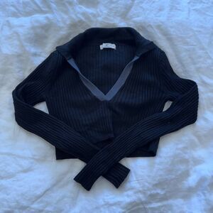 NWOT 437 Ribbed V-neck Cropped Long Sleeve Knit Top - size s